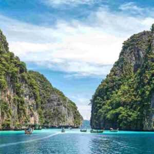 phi phi