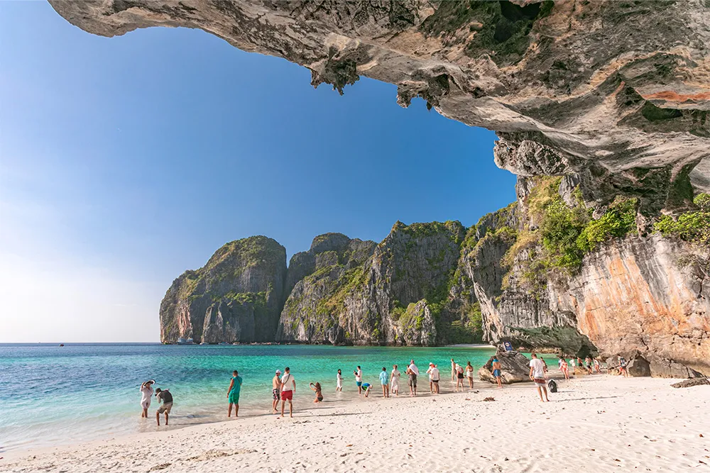 Phi-Phi-Islands
